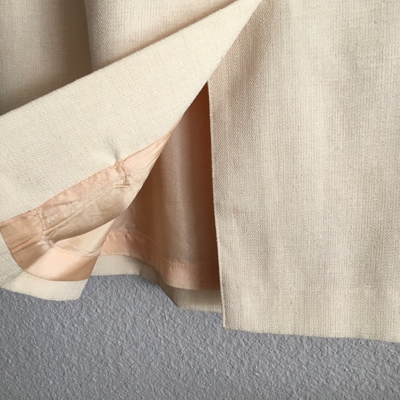 No brand label vintage yellow skirt - Picture 3 of 4